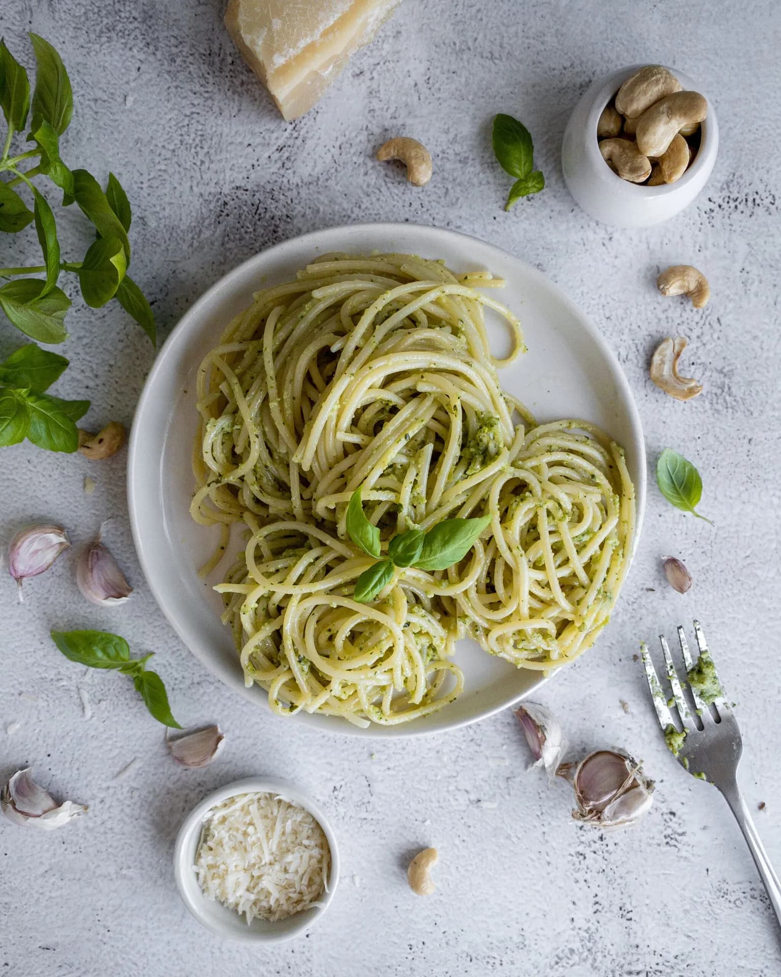 Paste cu pesto verde