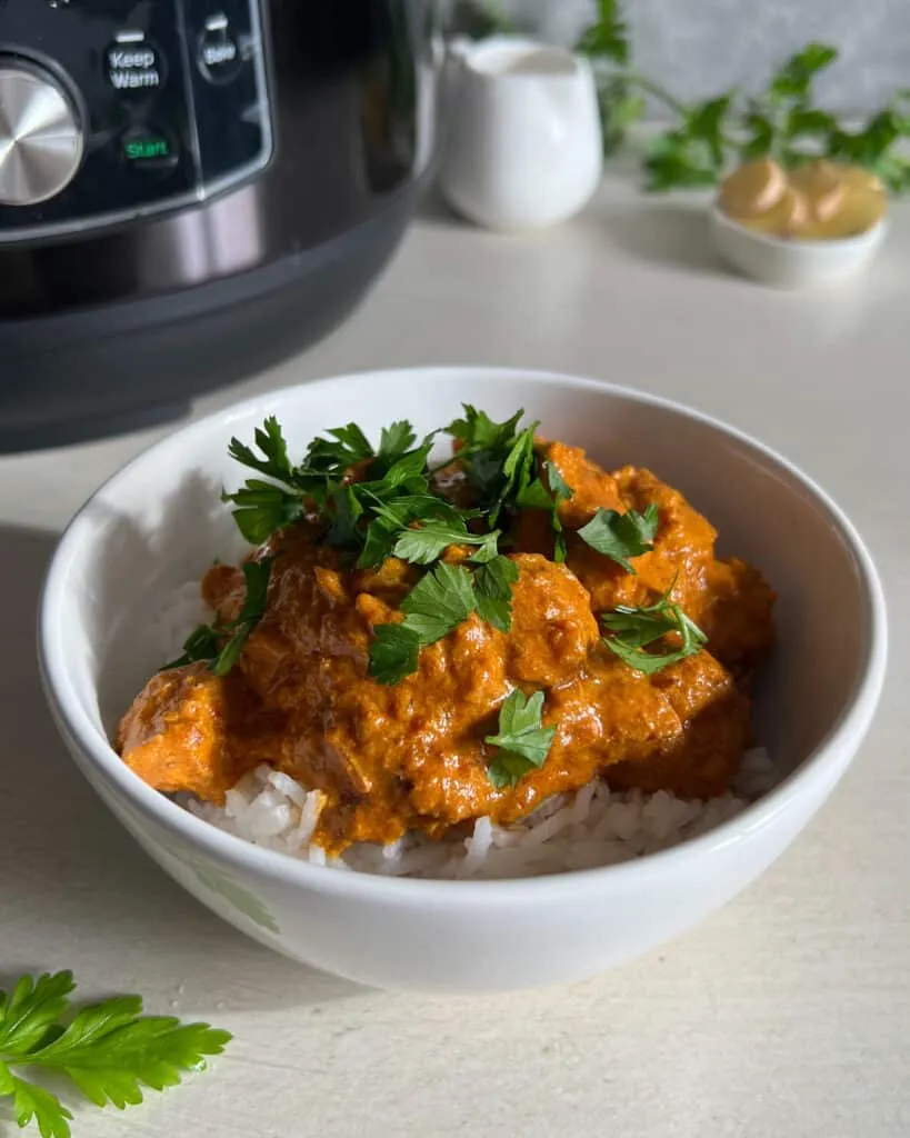 pui in sos tikka masala