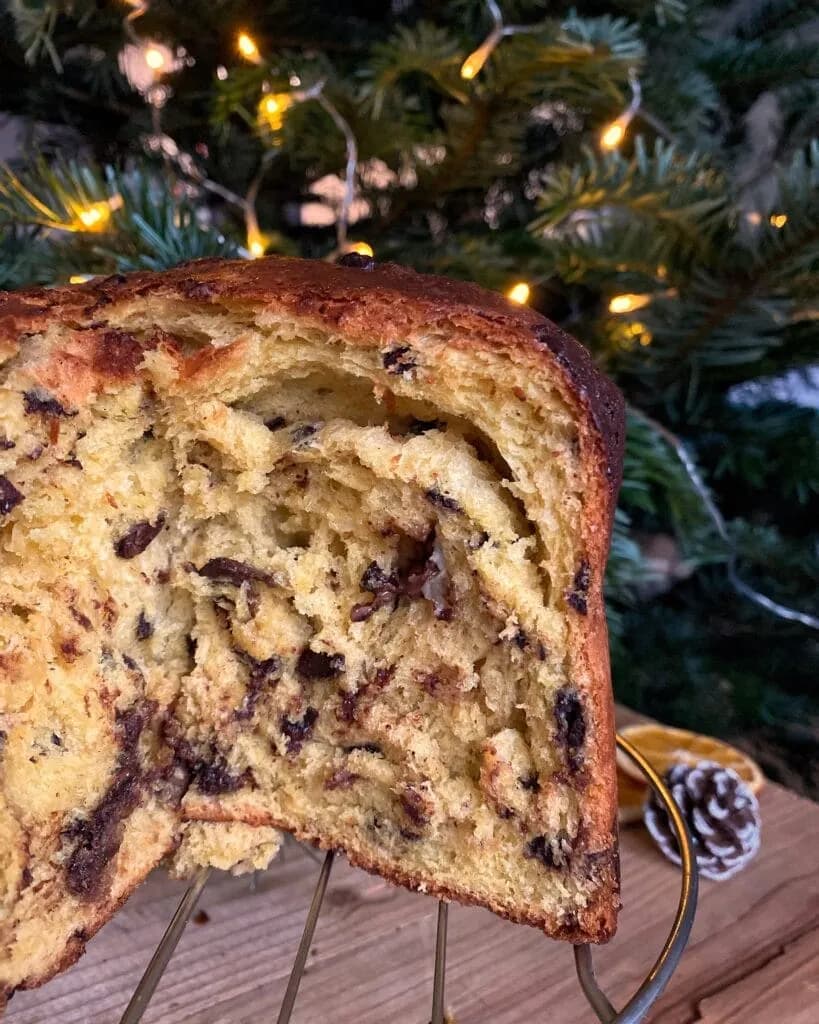 panettone cu trei tipuri de ciocolata