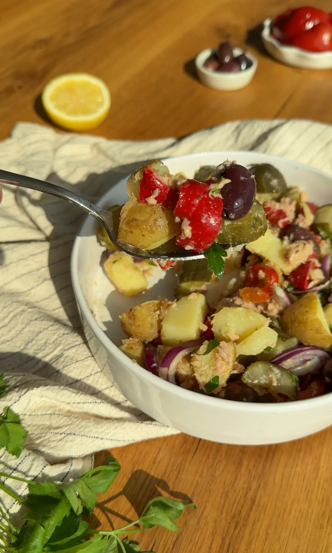 Salata de cartofi cu ton