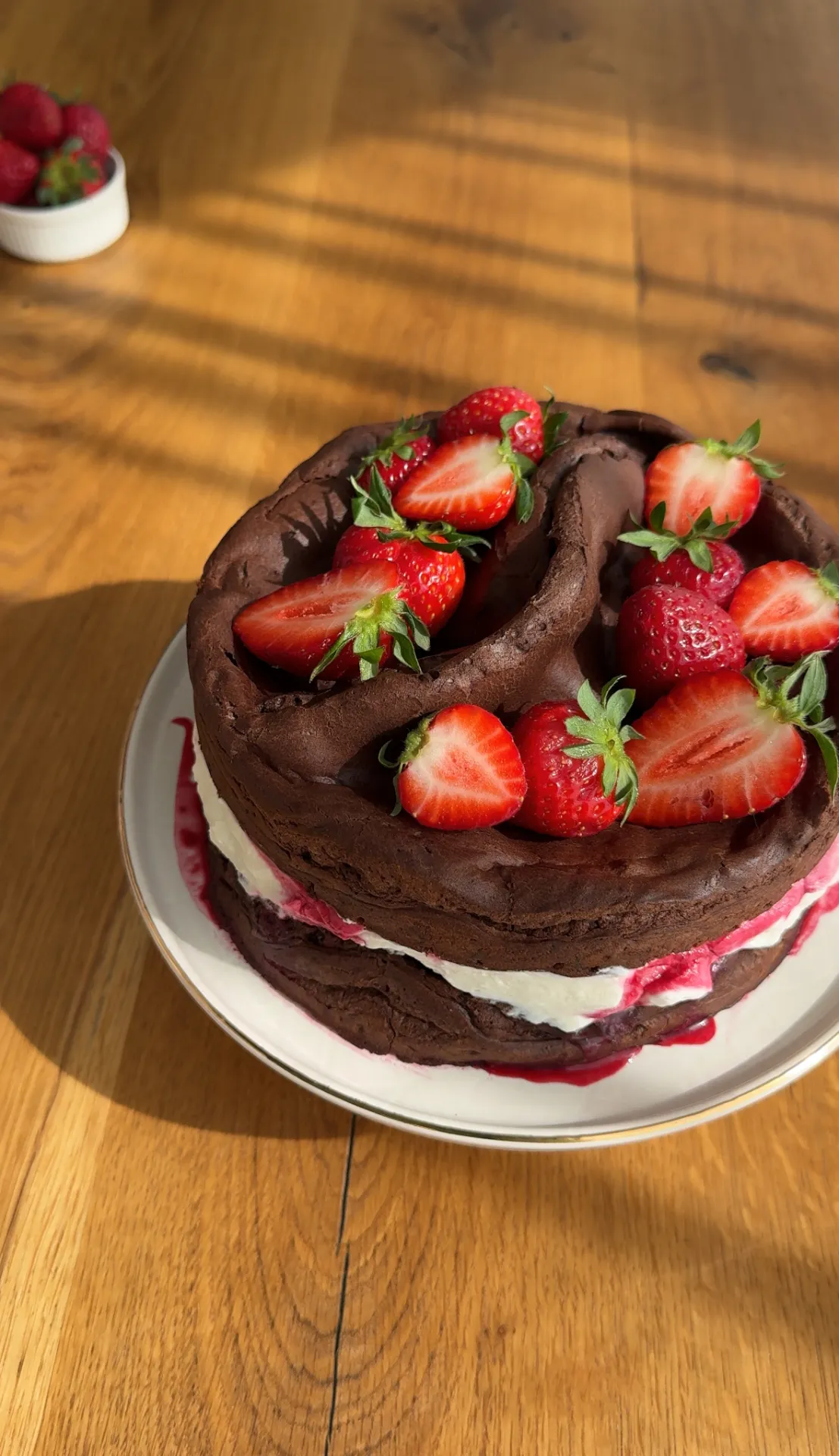 Tort ecler cu cacao si crema de branza